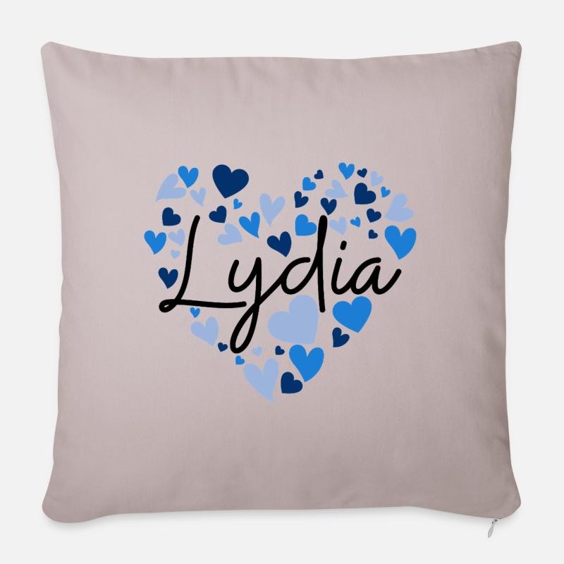Conception du nom Lydia avec des cœurs bleus en forme de cœur - Housse de coussin décorative 45 x 45 cm - taupe clair