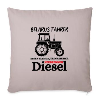 MTS-Belarus Fahrer trinken Bier verbrennen Diesel - Sofakissenbezug 45 x 45 cm - helles Taupe - Vorne