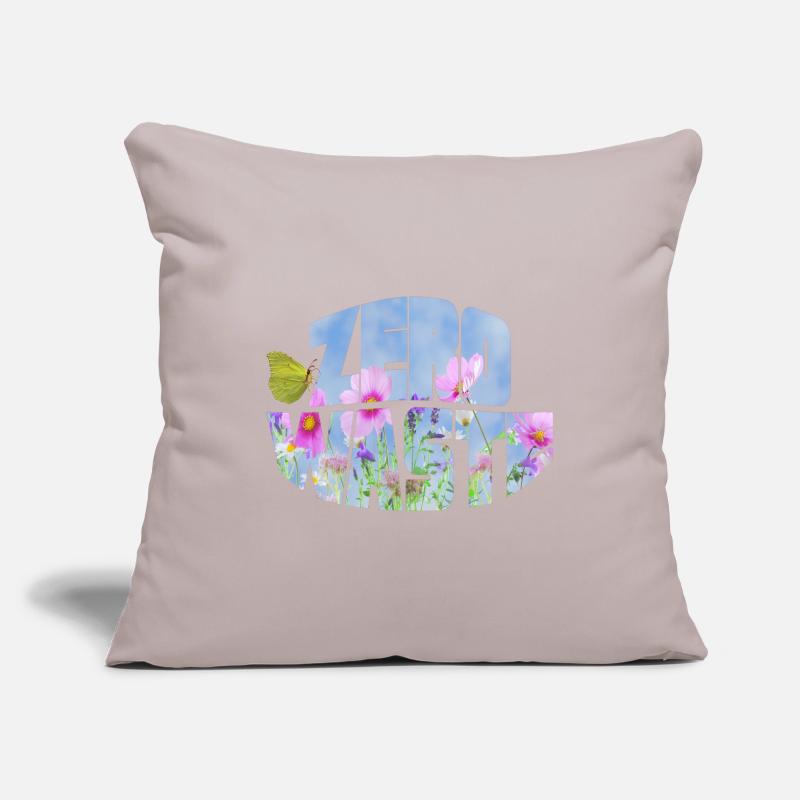 Prairie fleurie zéro déchet avec papillon Housse de coussin décorative 45 x 45 cm