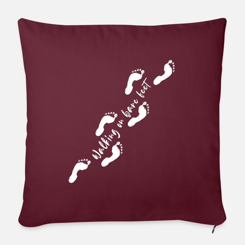 Marcher pieds nus - marcher pieds nus - Housse de coussin décorative 45 x 45 cm - bordeaux