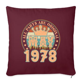 Mai 1978. Cadeau d’anniversaire mai 1978. May 1978 - Housse de coussin décorative 45 x 45 cm - bordeaux - Devant