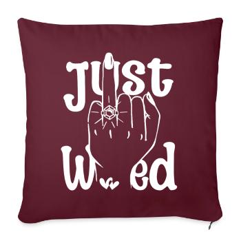 Middle Finger Married Wedding Just Married - Sofa pillowcase 17,3'' x 17,3'' (45 x 45 cm) - burgundy - Front