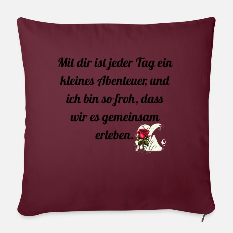 Ein kleines Abenteuer - Sofakissenbezug 45 x 45 cm - Burgunderrot
