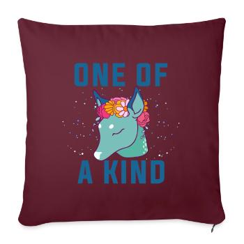 Unique en son genre. Unique Dow.Magical Gifts.Deer. poulain - Housse de coussin décorative 45 x 45 cm - bordeaux - Devant