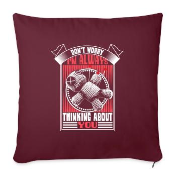 Poupée vaudou - Housse de coussin décorative 45 x 45 cm - bordeaux - Devant