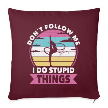 Ne me suivez pas gymnastique - Housse de coussin décorative 45 x 45 cm - bordeaux - Devant