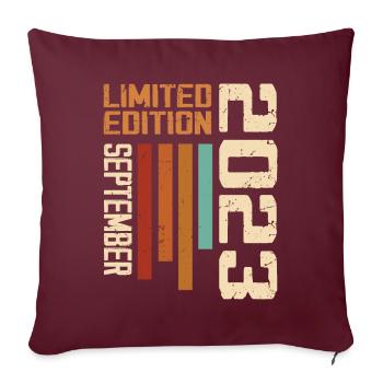 September 2023 Originelle Geschenkidee zum Geburtstag - Sofakissenbezug 45 x 45 cm - Burgunderrot - Vorne