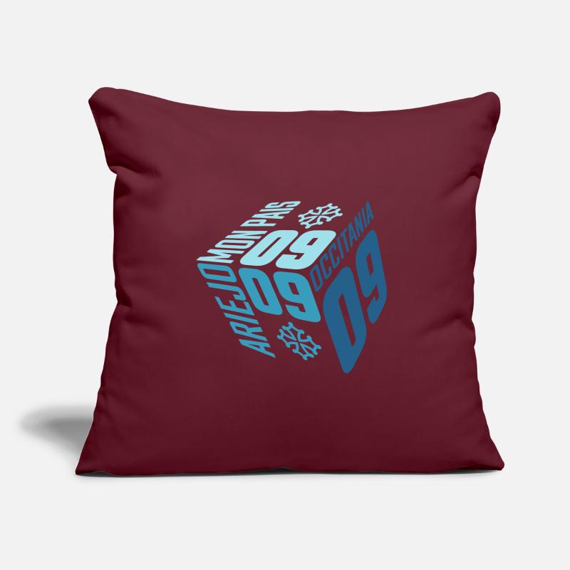Le Cube d' Ariège. Housse de coussin décorative 45 x 45 cm