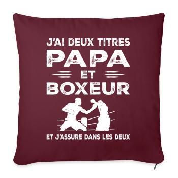 Ich habe zwei Titel: Papa und Boxerboxen - Sofakissenbezug 45 x 45 cm - Burgunderrot - Vorne