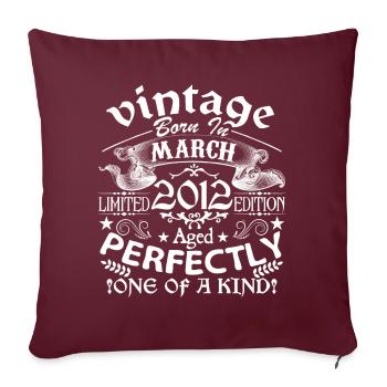 Mars 2012 | anniversaire 2012 Vintage Mars - Housse de coussin décorative 45 x 45 cm - bordeaux - Devant