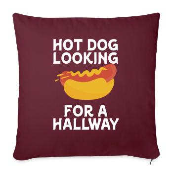 Hot Dog auf der Suche nach einem Flur - Sofakissenbezug 45 x 45 cm - Burgunderrot - Vorne