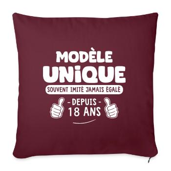 anniversaire 18 ans modèle unique -18 ans majorité - Housse de coussin décorative 45 x 45 cm - bordeaux - Devant