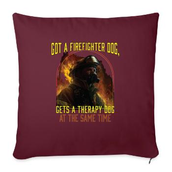 Un chien de pompier obtient un chien de thérapie au - Housse de coussin décorative 45 x 45 cm - bordeaux - Devant