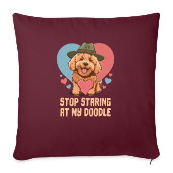 Arrête de regarder mon papa chien Doodle Goldendoodle - Housse de coussin décorative 45 x 45 cm - bordeaux - Devant