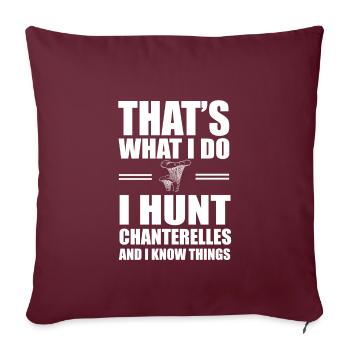 Chasseur de chanterelles - Housse de coussin décorative 45 x 45 cm - bordeaux - Devant