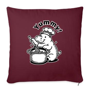 Hippopotame mignon préparant un repas - « Miam ! » Concevoir - Housse de coussin décorative 45 x 45 cm - bordeaux - Devant