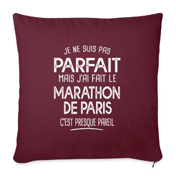 Pas parfait marathon Paris Cadeau humour running - Housse de coussin décorative 45 x 45 cm - bordeaux - Devant