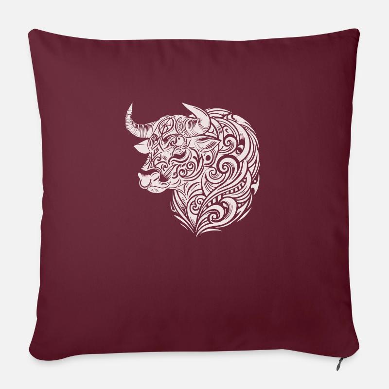 Stier Tribal - Sofakissenbezug 45 x 45 cm - Burgunderrot