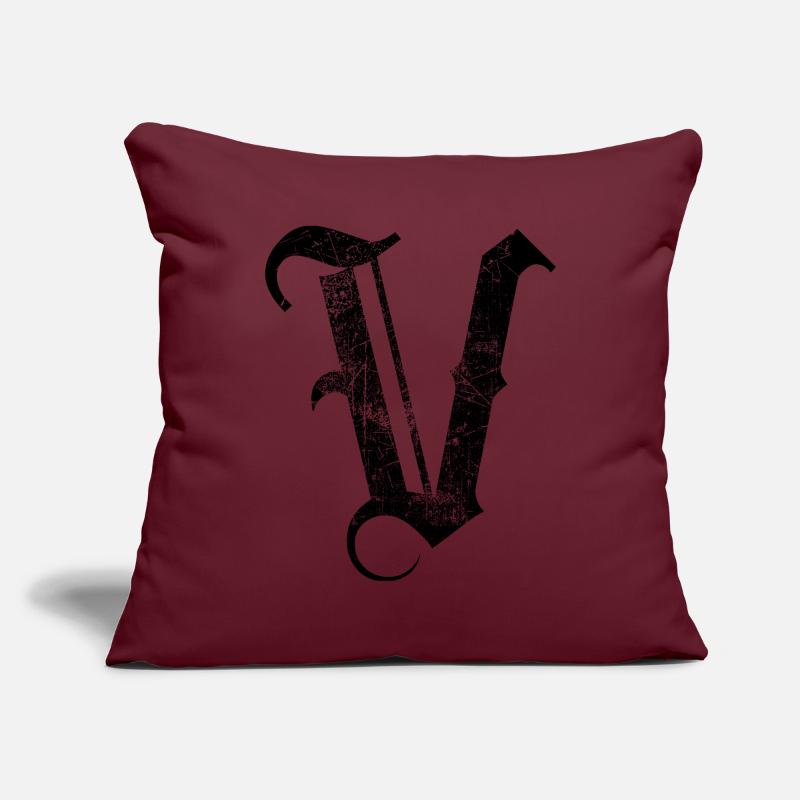 Tshirt alphabet initial V Housse de coussin décorative 45 x 45 cm
