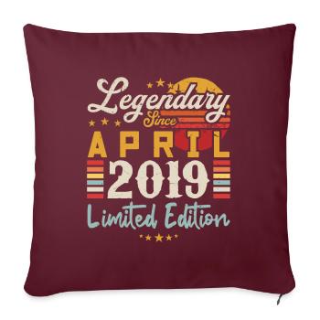 Legendary Since April 2019 | limited edition - Housse de coussin décorative 45 x 45 cm - bordeaux - Devant