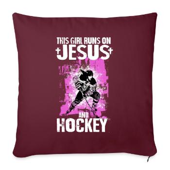 THIS GIRL RUNS ON JESUS AND HOCKEY - Sofakissenbezug 45 x 45 cm - Burgunderrot - Vorne