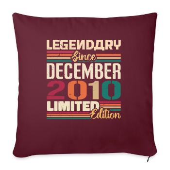 Légendaire depuis décembre 2010 Millésime décembre 2010 - Housse de coussin décorative 45 x 45 cm - bordeaux - Devant