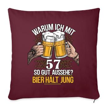 Pourquoi est-ce que j’ai l’air si bien à 57 ans ? La bière vous garde jeune - Housse de coussin décorative 45 x 45 cm - bordeaux - Devant