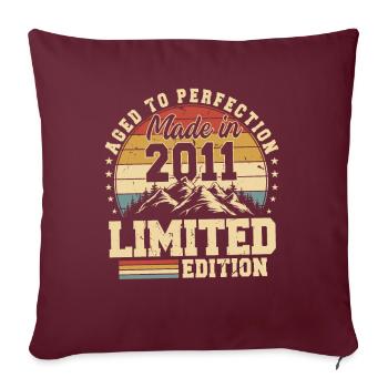 Vieilli À La Perfection Fabriqué En 2011 - Housse de coussin décorative 45 x 45 cm - bordeaux - Devant