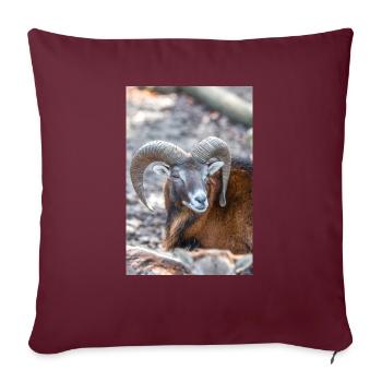 Mouflon européen (en allemand mouflon européen) - Housse de coussin décorative 45 x 45 cm - bordeaux - Devant