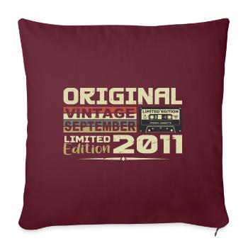 2011 - Les légendes Sont Nées en Septembre 2011 - Housse de coussin décorative 45 x 45 cm - bordeaux - Devant