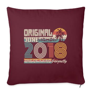 Juin 2018 Juin anniversaire June 2018 - Housse de coussin décorative 45 x 45 cm - bordeaux - Devant