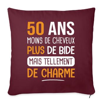 50 ans plus de charme cadeau anniversaire 50 ans - Housse de coussin décorative 45 x 45 cm - bordeaux - Devant