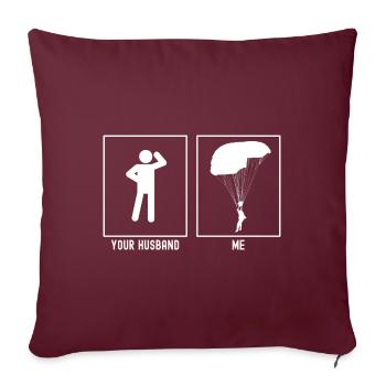 Votre mari - Moi - Vue latérale en parapente - Housse de coussin décorative 45 x 45 cm - bordeaux - Devant
