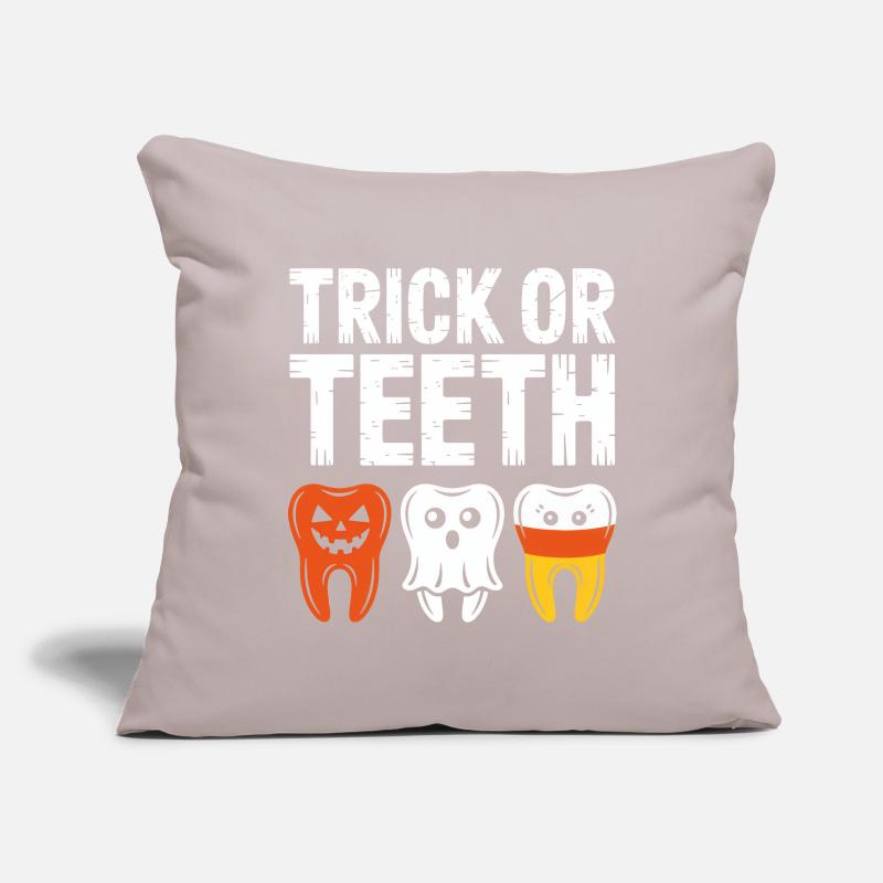 Trick oder Teeth Halloween-Trio Sofakissenbezug 45 x 45 cm