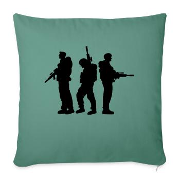 3 Soldaten, Besatzung, Kriegsteam, Freiheitssoldat, Kämpfer - Sofakissenbezug 45 x 45 cm - Tanngrün - Vorne