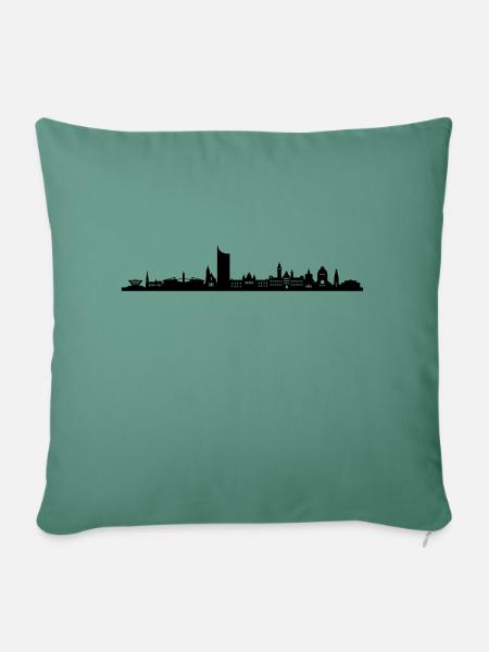 Skyline Leipzig - Sofakissenbezug 45 x 45 cm - Tanngrün