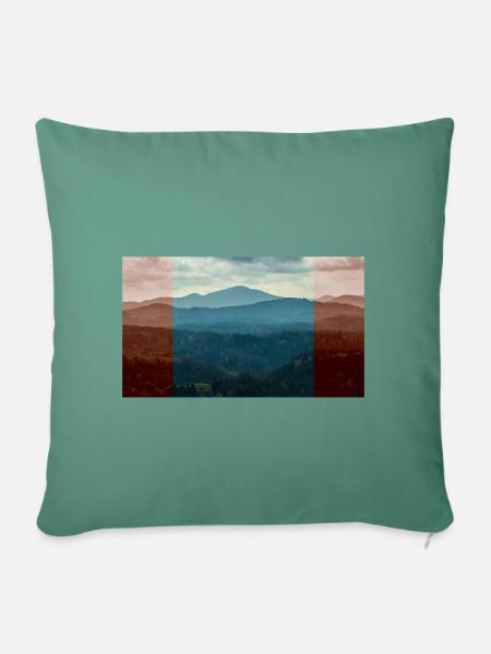 Listen, when the Mountain is calling - Sofakissenbezug 45 x 45 cm - Tanngrün
