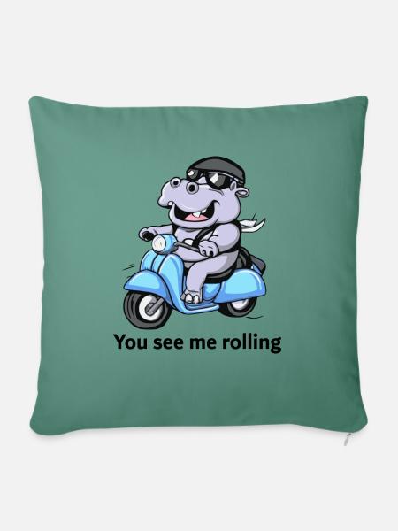 Nilpferd auf Roller - You see me rolling - Sofakissenbezug 45 x 45 cm - Tanngrün