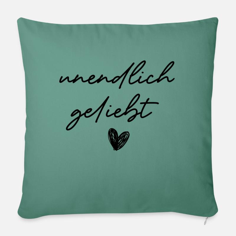 unendlich geliebt - Sofakissenbezug 45 x 45 cm - Tanngrün