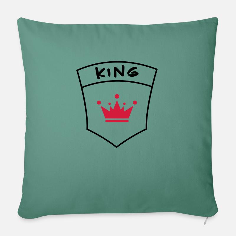 King auf Brusttasche - Sofakissenbezug 45 x 45 cm - Tanngrün