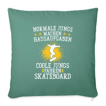 Coole Jungs fahren Skateboard - Sofakissenbezug 45 x 45 cm - Tanngrün - Vorne