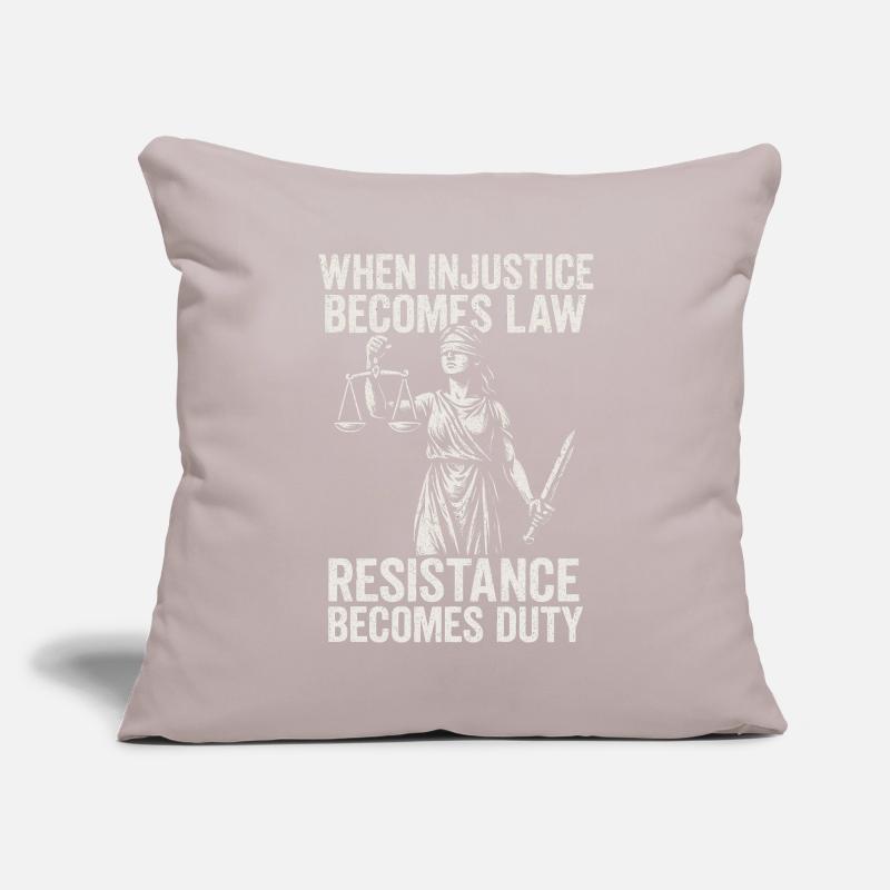 Quand l’injustice devient juste, la résistance devient Housse de coussin décorative 45 x 45 cm