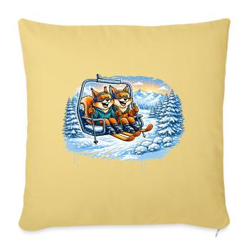 Eichhörnchen & Fuchs im Skilift – Winterspaß - Sofakissenbezug 45 x 45 cm - Hellgelb - Vorne