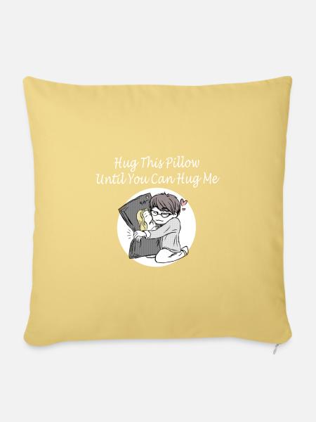 Hug This Pillow Until - Sofakissenbezug 45 x 45 cm - Hellgelb