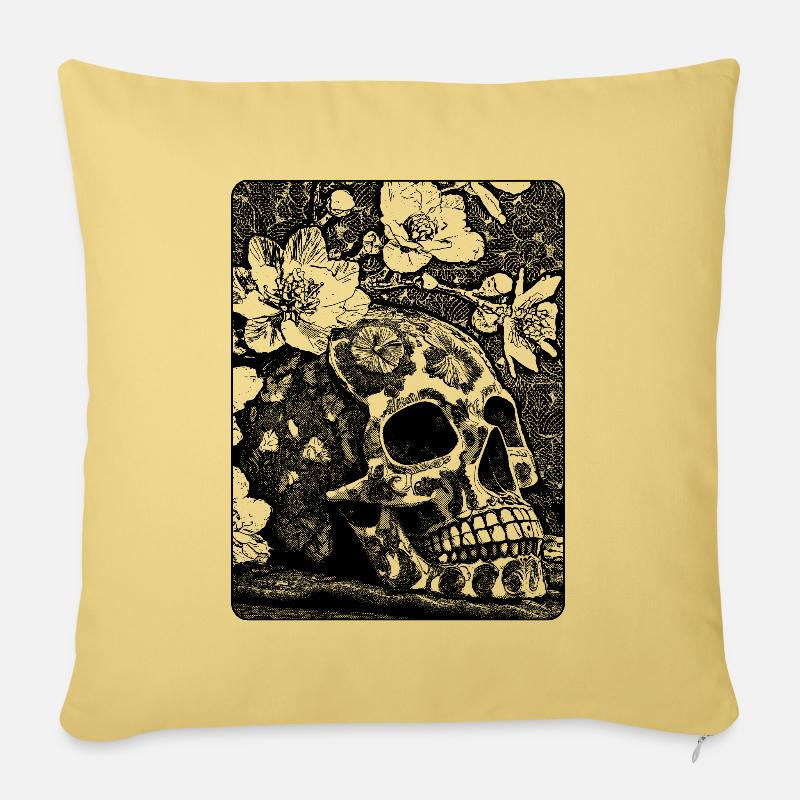 Shirt mit düsterem Stillleben: Totenkopf & Blüten - Sofakissenbezug 45 x 45 cm - Hellgelb