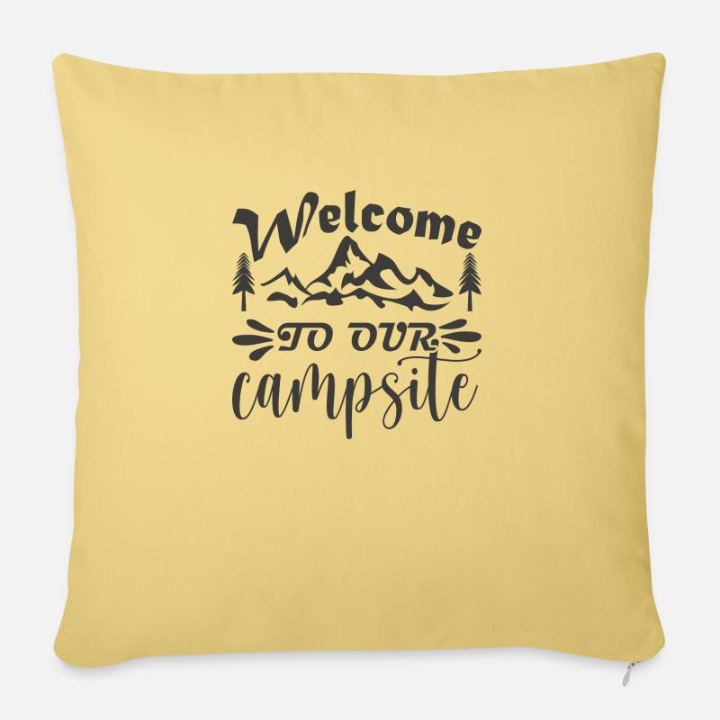 Bienvenue dans notre camping - Housse de coussin décorative 45 x 45 cm - jaune délavé