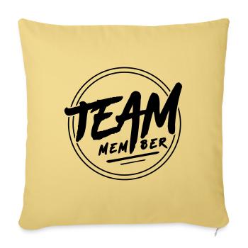 Team Member Emblem - Sofa pillowcase 17,3'' x 17,3'' (45 x 45 cm) - washed yellow - Front