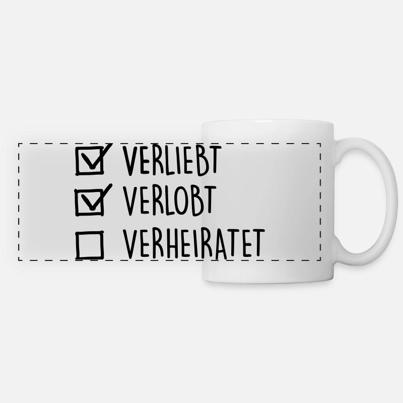 Verliebt verlobt verheiratet - Panoramatasse - Weiß