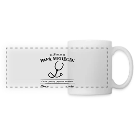 Maquette de Mug panoramique contrasté et blanc « T-shirt Papa Médecin Héroïque » à imprimer et personnaliser