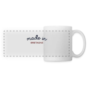Maquette de Mug panoramique contrasté et blanc « Made in Bretagne: L'Authentique Fierté Bretonne » à imprimer et personnaliser